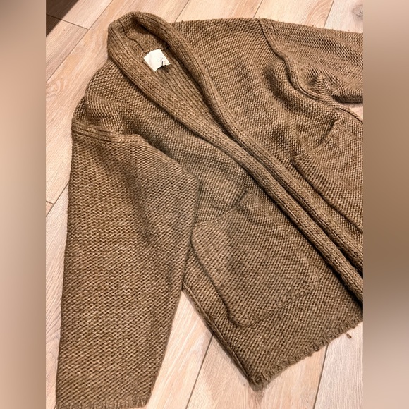 JOIE Chunky Knit Oversized Cardigan - Picture 7 of 9